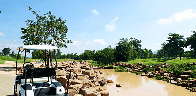 Narai Hill Golf Resort & Country Club course scenery - book golf tee time Thailand
