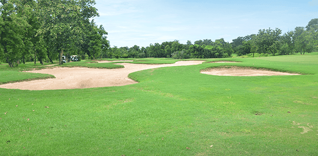 Lakewood Country Club course scenery - book golf tee time Thailand