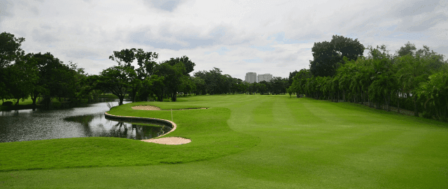 Krungthep Kreetha Golf Course clubhouse and facilities - Thailand golf