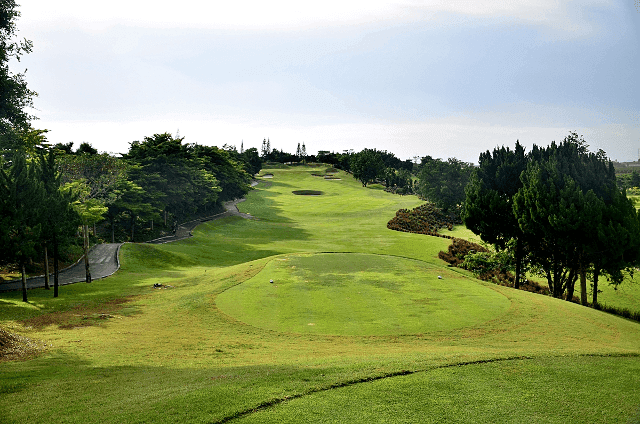 St Andrew 2000 clubhouse and facilities - Thailand golf