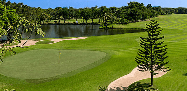 Krungthep Kreetha Golf Course fairway and green - golf course Thailand