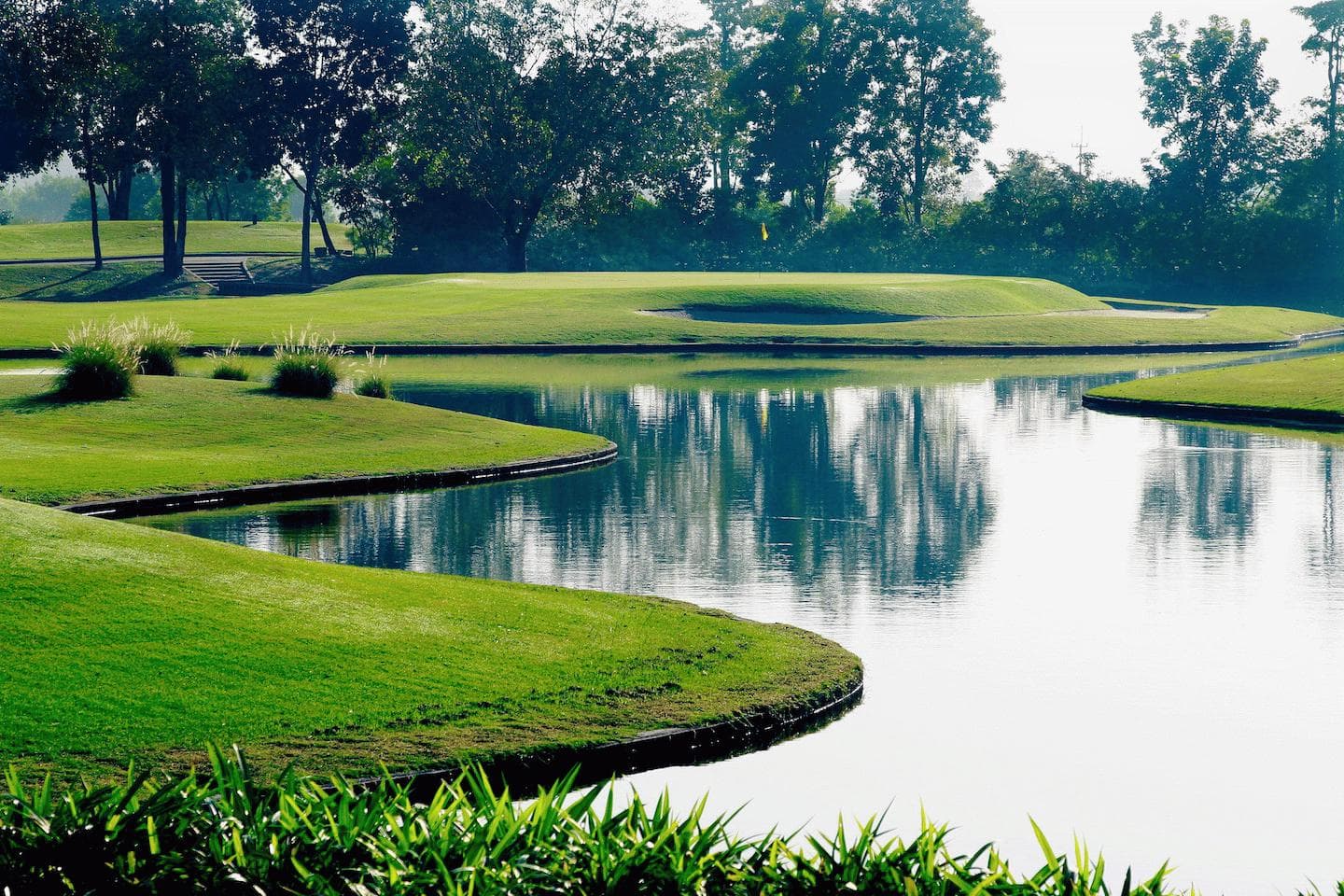 Lam Luk ka Country Club clubhouse and facilities - Thailand golf