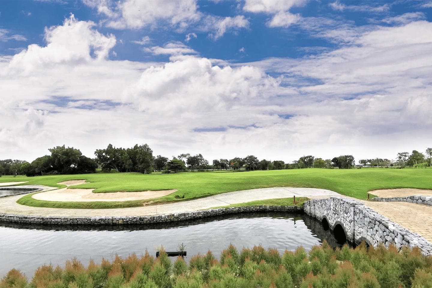 The Rg Salaya Golf Resort golf course, Salaya - Nakornpathom