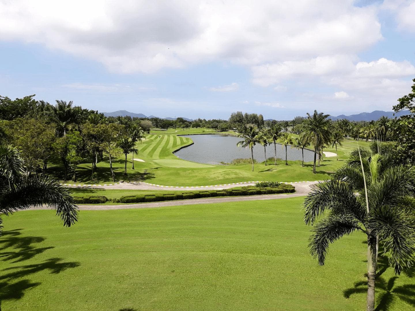 Khao Kheow Country Club