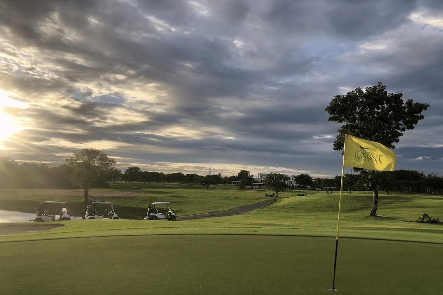 Northern Rangsit Golf Club clubhouse and facilities - Thailand golf