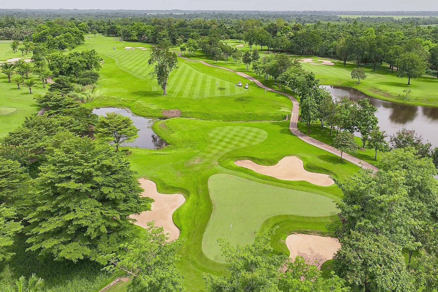 Kabinburi Sport Club course scenery - book golf tee time Thailand