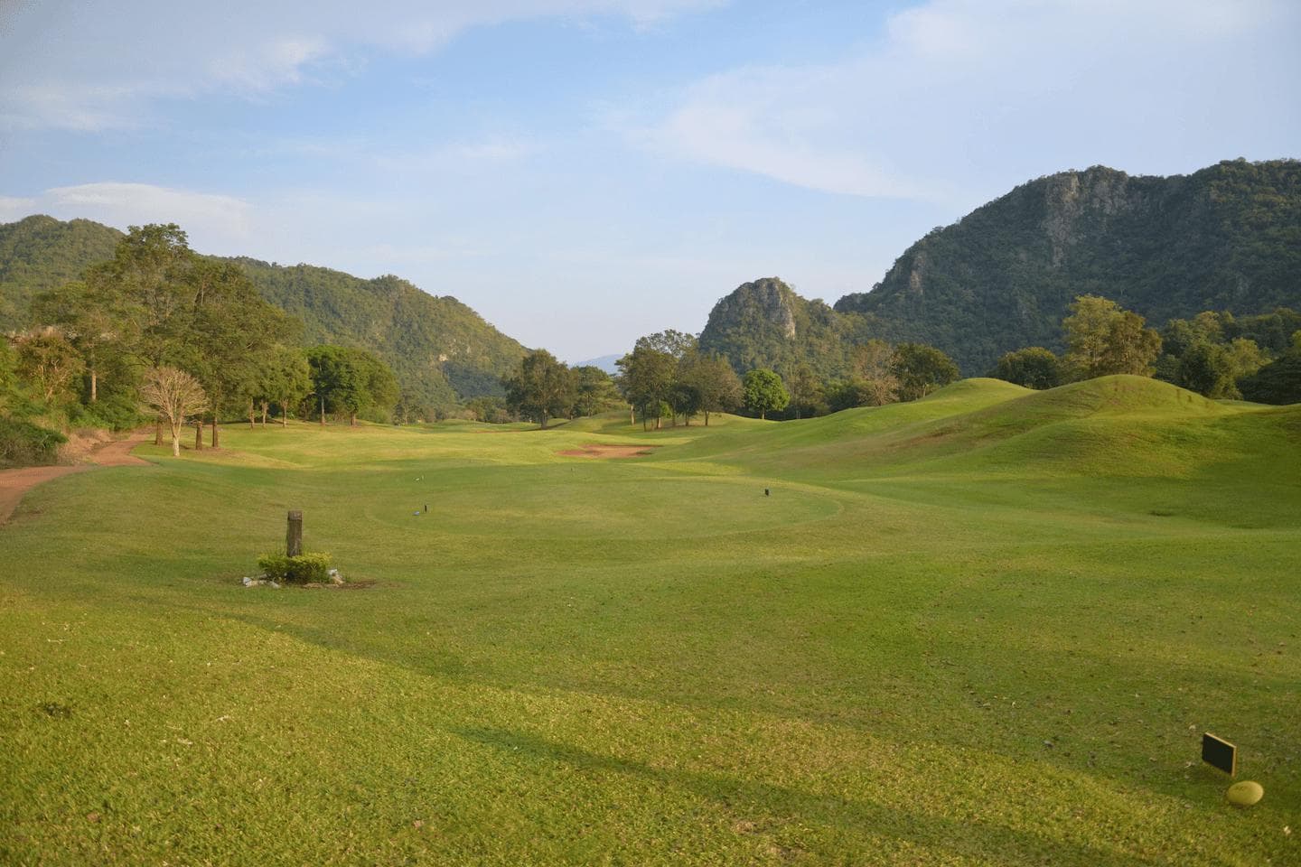 Khao Yai Country Club clubhouse and facilities - Thailand golf