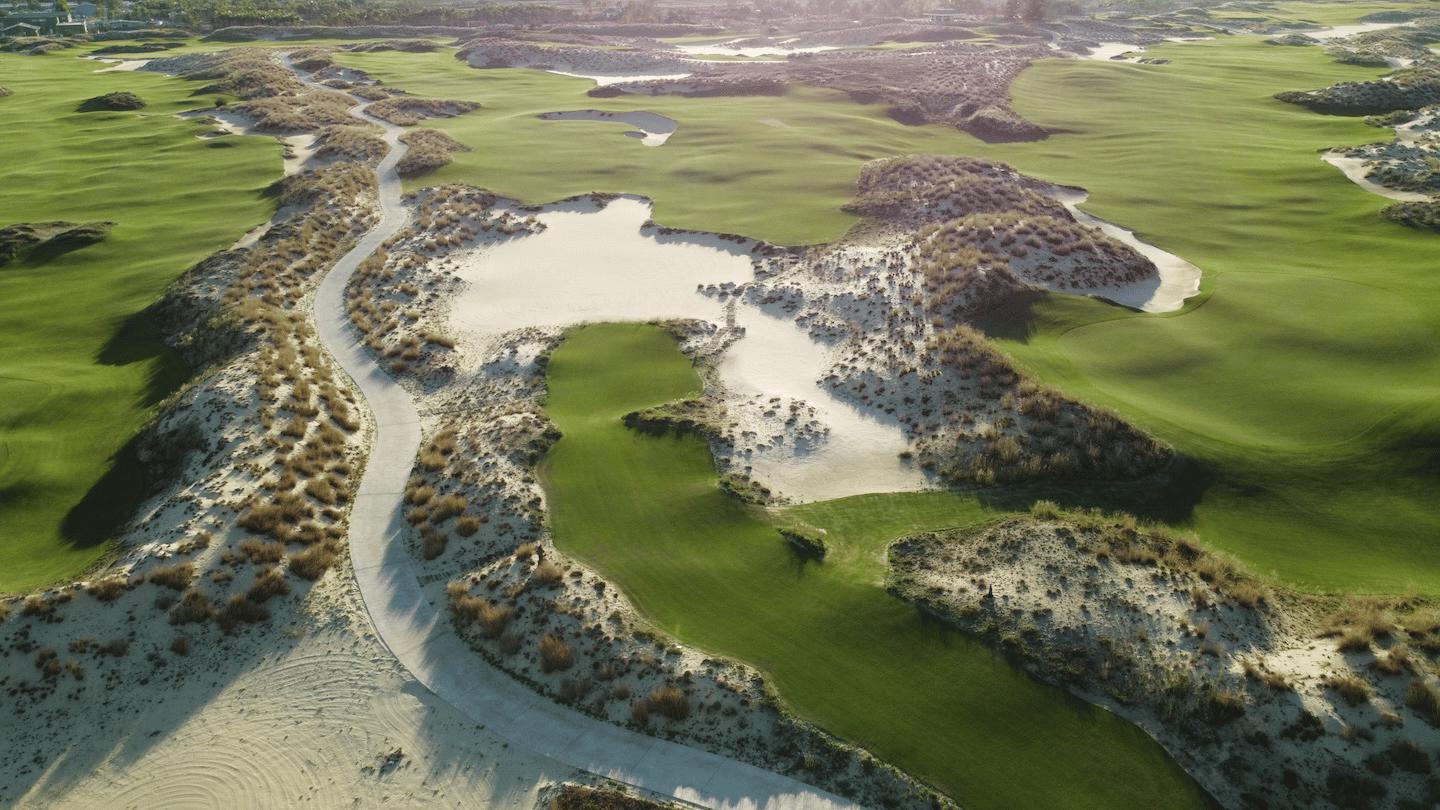 Luxury golf experience at DANANG GOLF TRAVEL