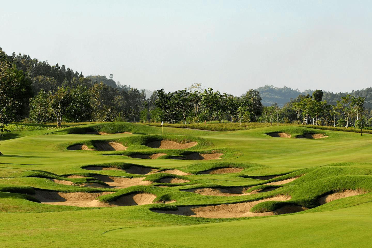 Explore golfing at [ONE DAY GOLF] : Airport or Hotel ⇄ Chiang Mai Highlands (Chiangmai)