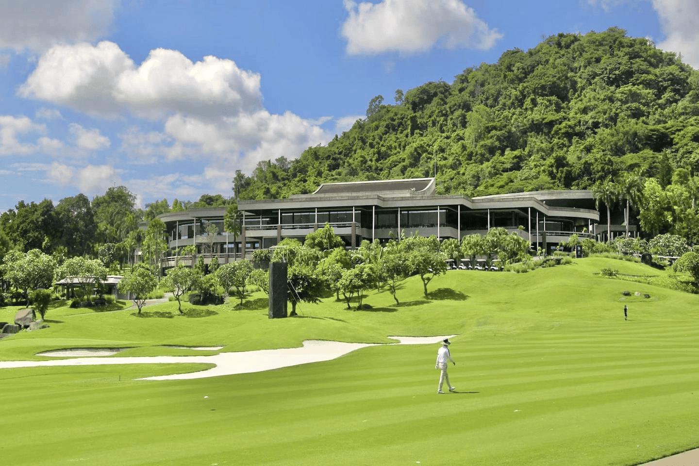 Play golf at Laem Chabang International Country Club Thailand