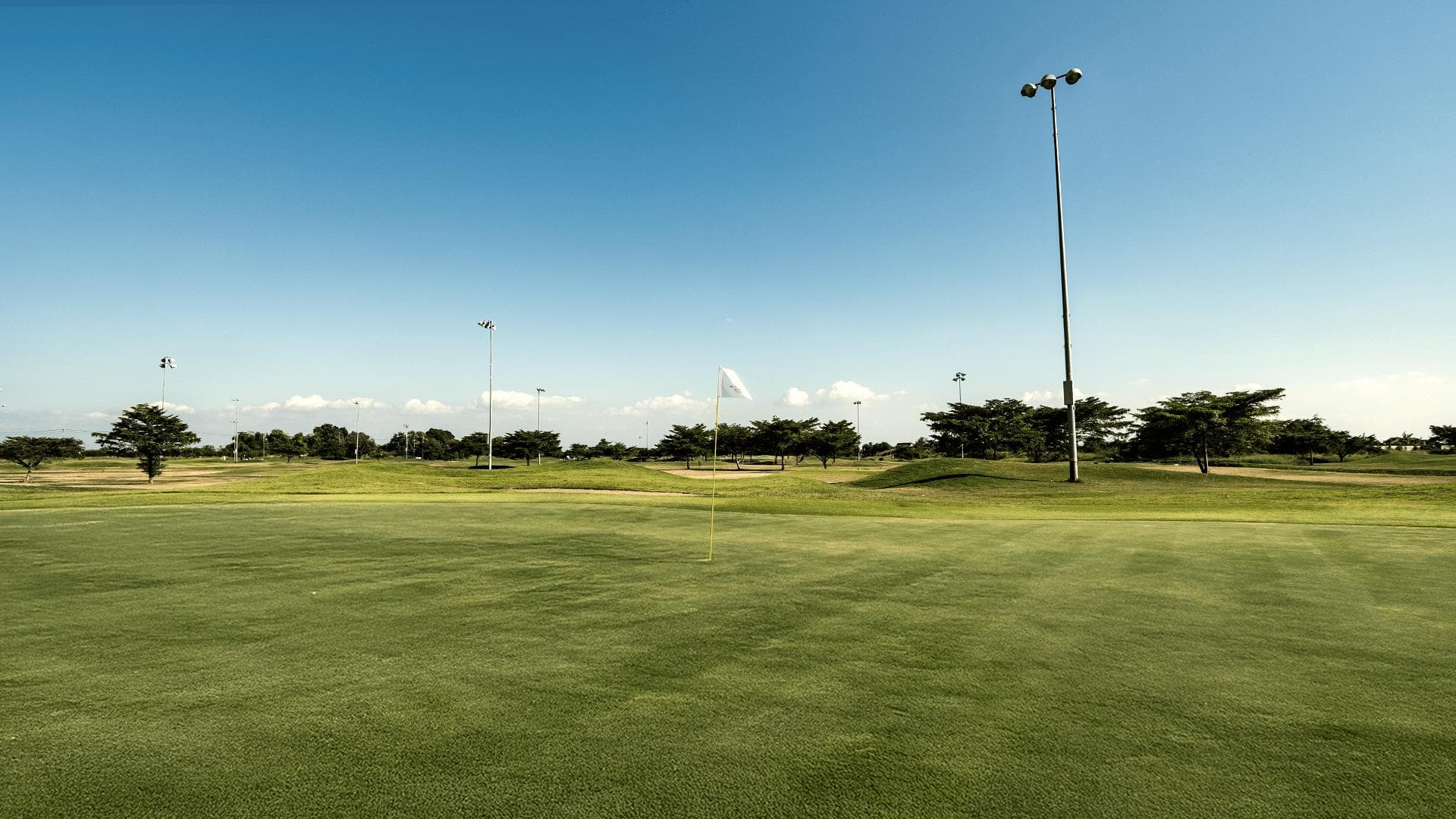 Silverlake Links Golf Club fairway and green - golf course Thailand