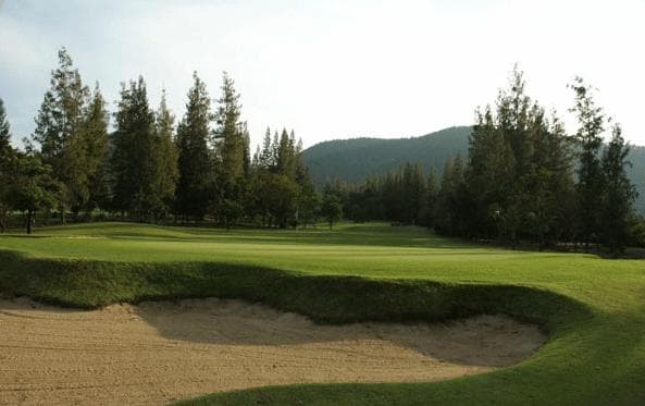 Evergreen Hills Golf Club & Resort clubhouse and facilities - Thailand golf