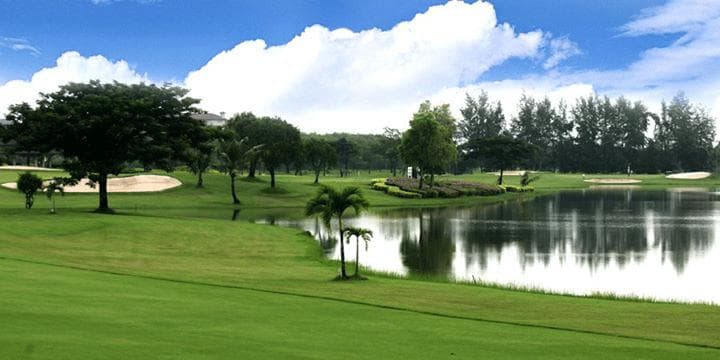 Bangpakong Riverside Country Club clubhouse and facilities - Thailand golf