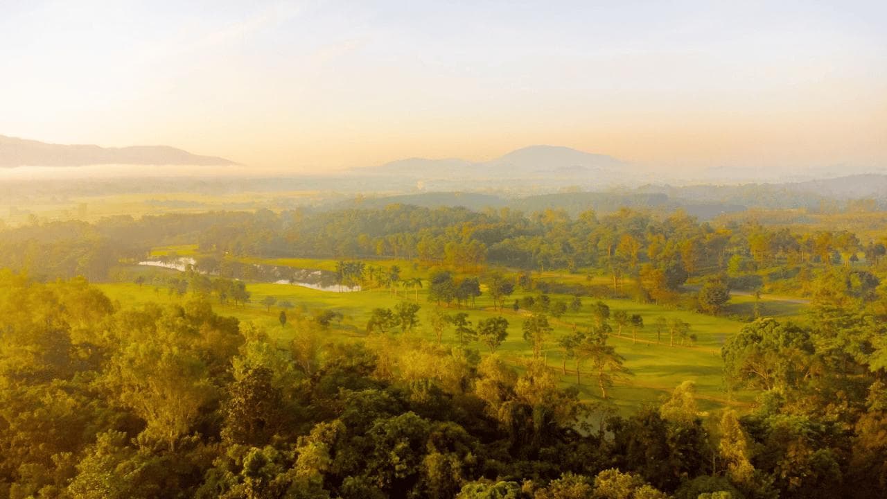 Waterford Valley Chiangrai Golf Club golf course, Wiang Chiang Rung - Chiang Rai