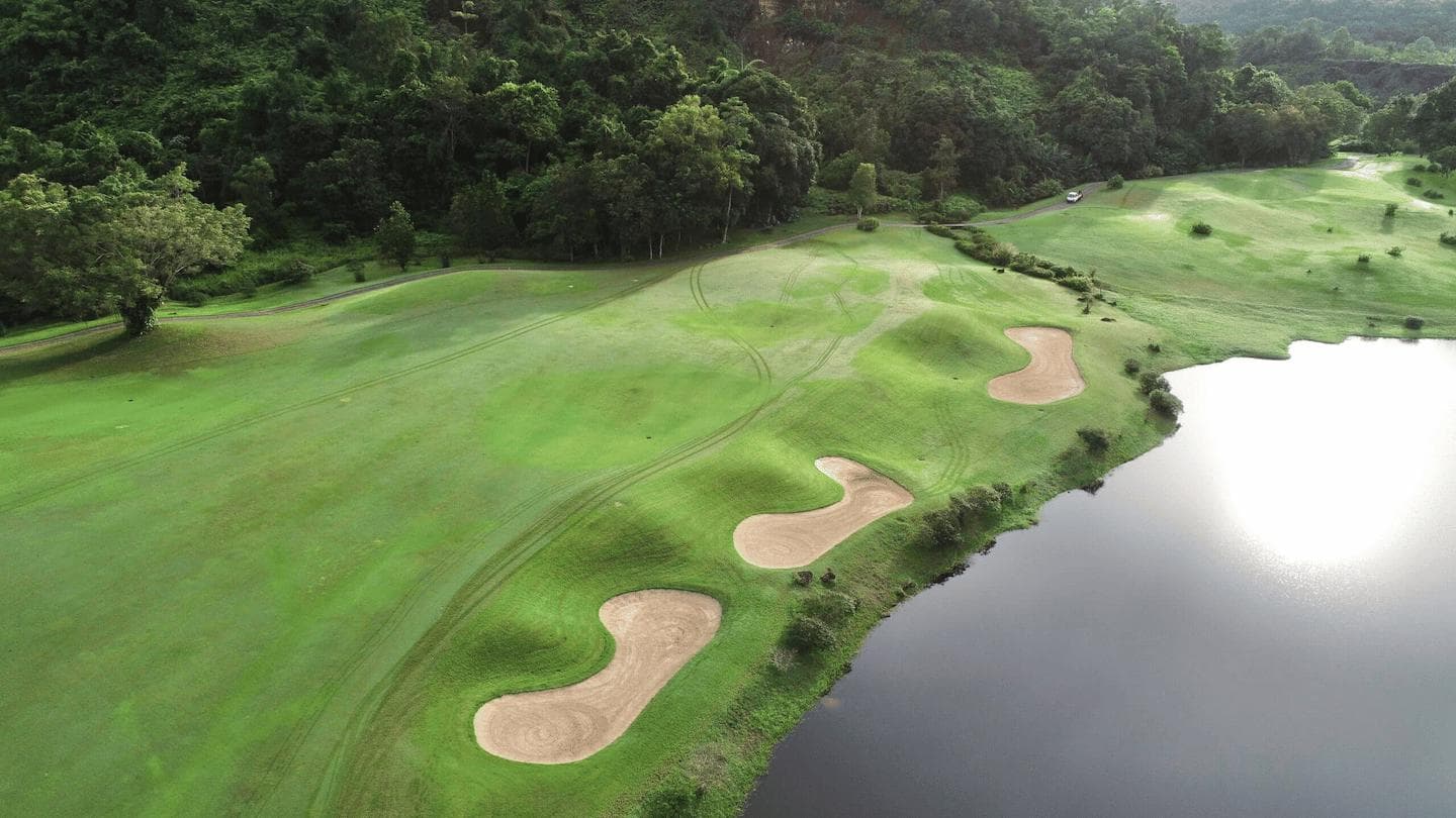 Red Mountain Golf Club clubhouse and facilities - Thailand golf