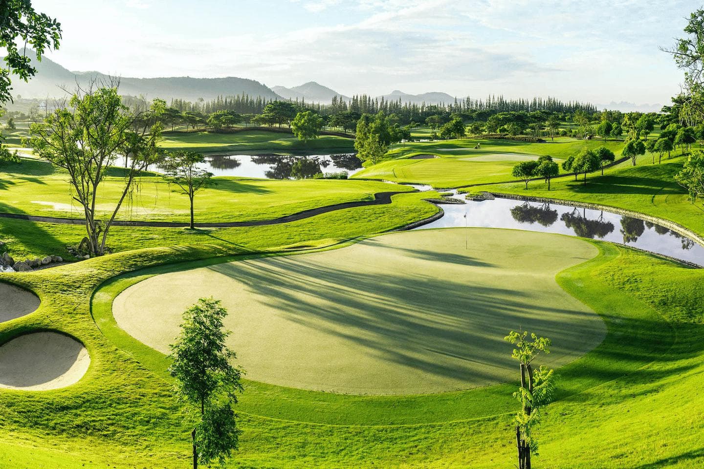Black Mountain Golf Club clubhouse and facilities - Thailand golf