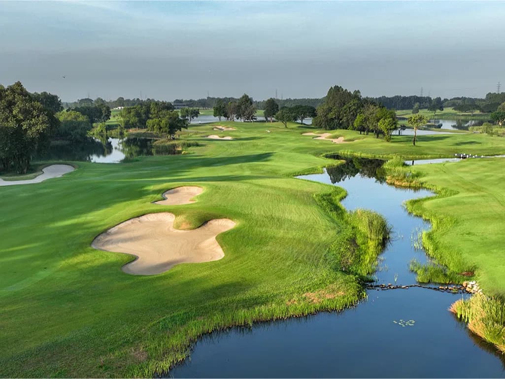 Ayodhya Links fairway and green - golf course Thailand