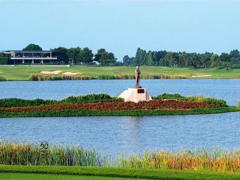 Ayodhya Links clubhouse and facilities - Thailand golf