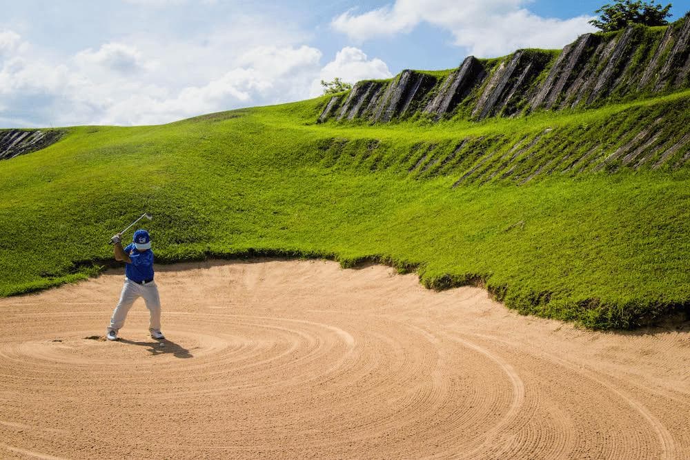 Luxury golf experience at The Signature Experience : Siam Country Club Rolling Hills