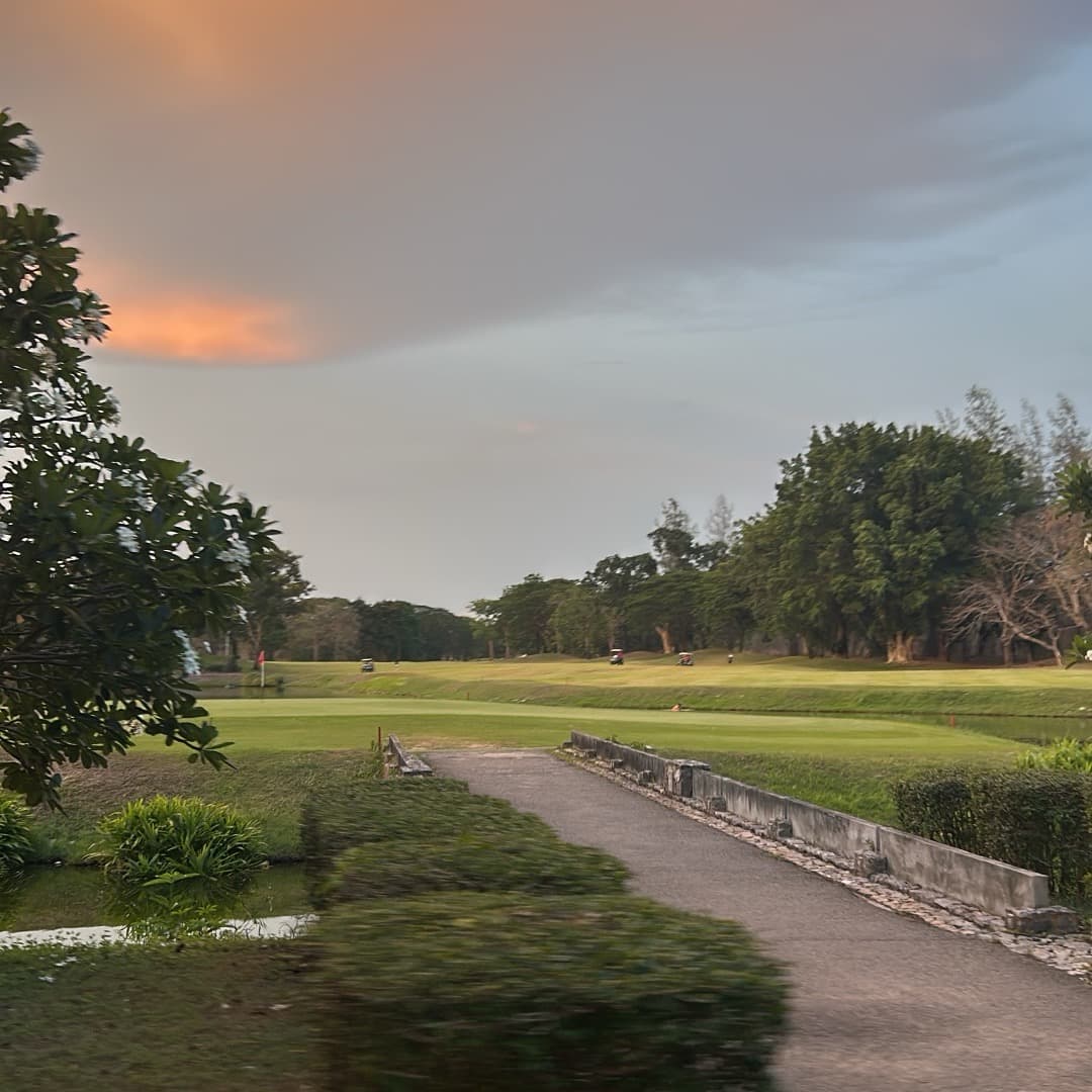 Golfer reviews for courseName